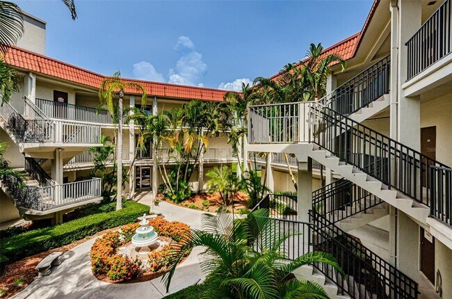 Building Photo - 2700 Bayshore Blvd
