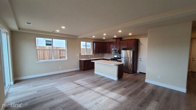 Building Photo - 4 br, 3 bath House - 7718 Enclave Key Road
