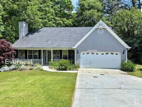 Building Photo - 1424 Snow Hill Dr