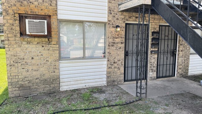 Foto del edificio - 211 Hodge St