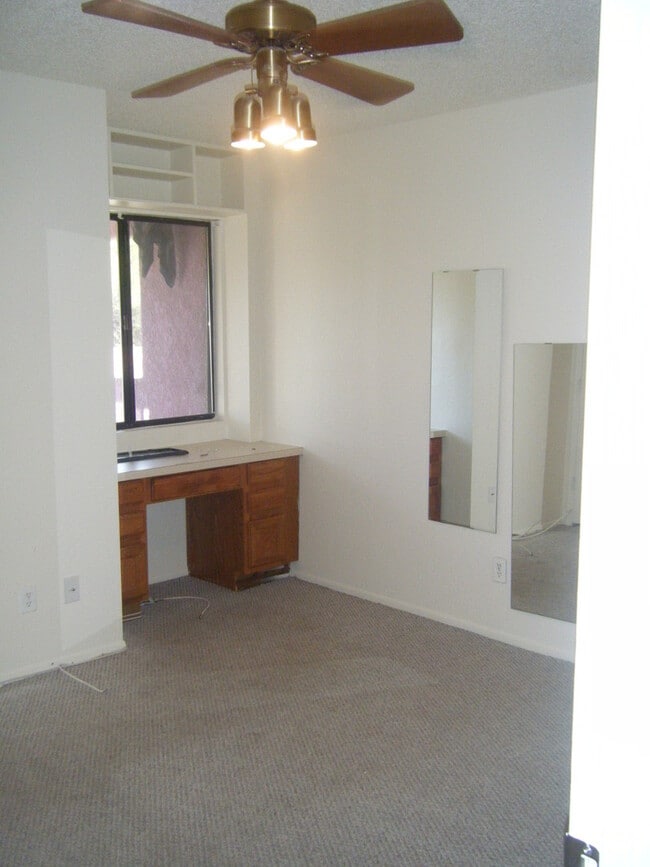 Building Photo - Uniquely Designed Floor-plan!!