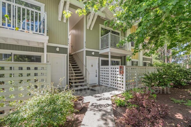 Building Photo - 755 14th Avenue - 216
