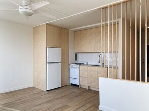 Building Photo - 1550 Wilder Ave