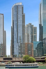 Building Photo - 420 E Waterside Dr