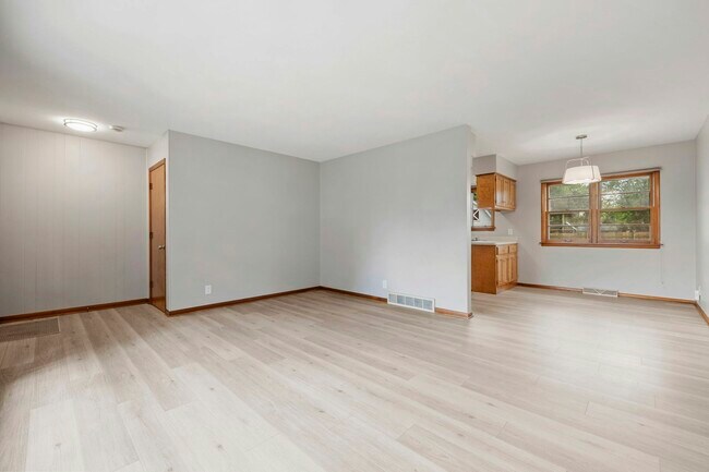 Foto del edificio - 527 South St