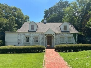 Building Photo - 12 Montevallo Terrace