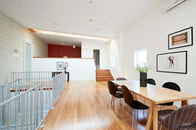 Foto del edificio - 2317 N Rampart St