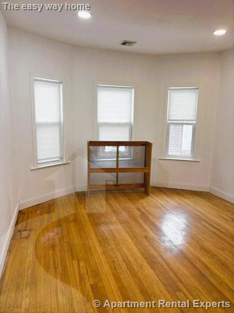 Photo - 14 Quincy St Apartment