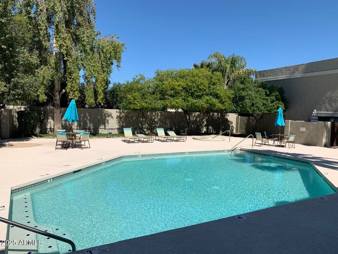 Foto principal - 3309 N 70th St