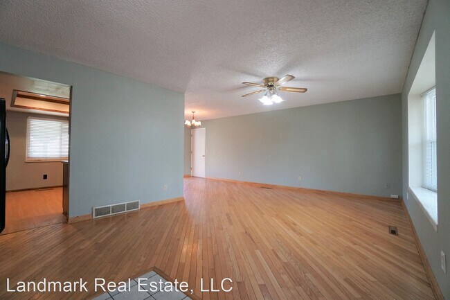 Building Photo - 4 br, 3 bath House - 3010 Cortina Drive