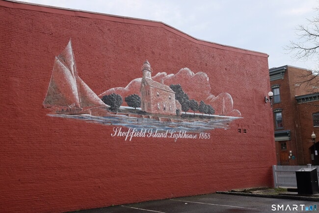Building Photo - 68 S Main St
