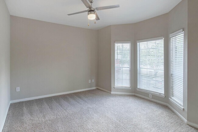 Foto del edificio - Open, Airy, Stylish