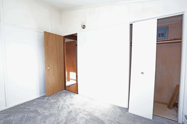 Foto del edificio - New Lisbon 4 Plex