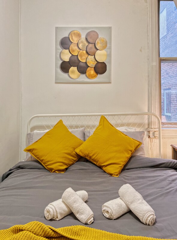 Foto del edificio - 2402 Spruce St