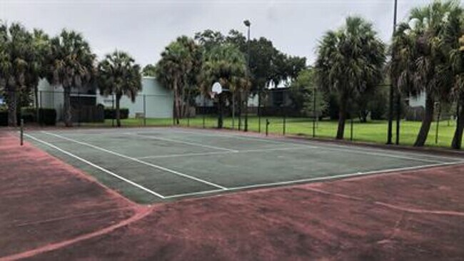 Building Photo - NOW ACCEPTING SECTION 8 VOUCHERS – LIMITED AVAILABILITY – CALL TODAY!