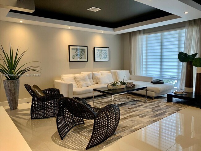 Foto del edificio - 6414 NW 104th Ct