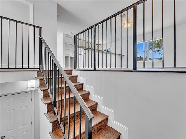 Foto del edificio - 315 SE 23rd Ave