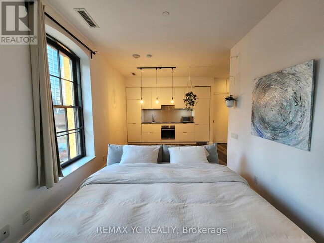 Building Photo - 5 St Joseph St