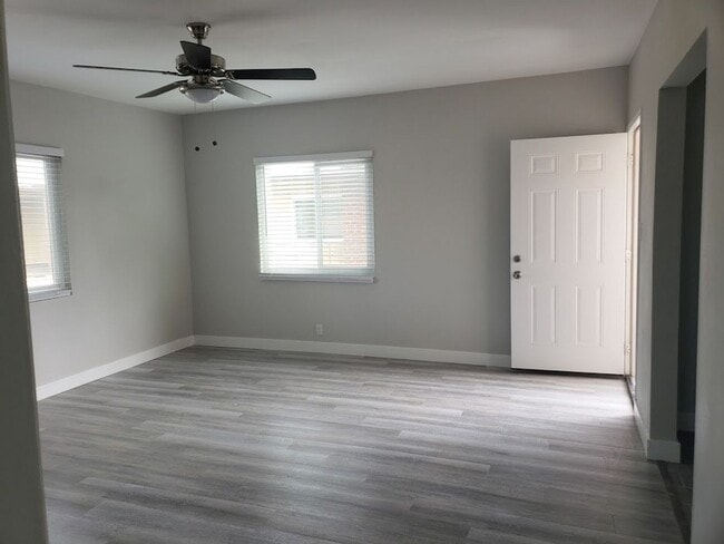 Building Photo - 1 Bed/1 Bath***$1725***$1k Off the 1st Month