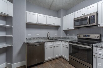 Kitchen - Clear Lake Place