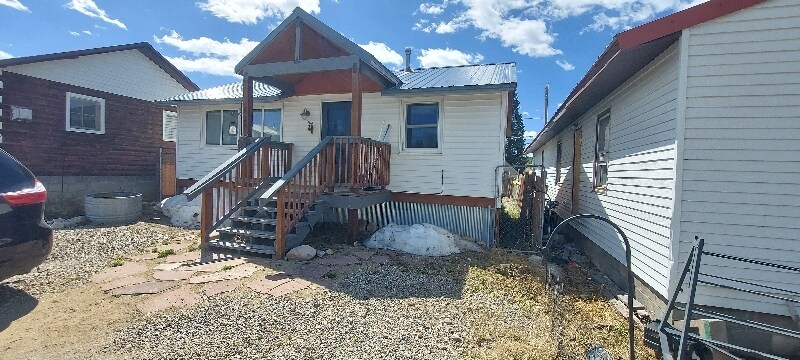 Foto principal - 627 W Chestnut St