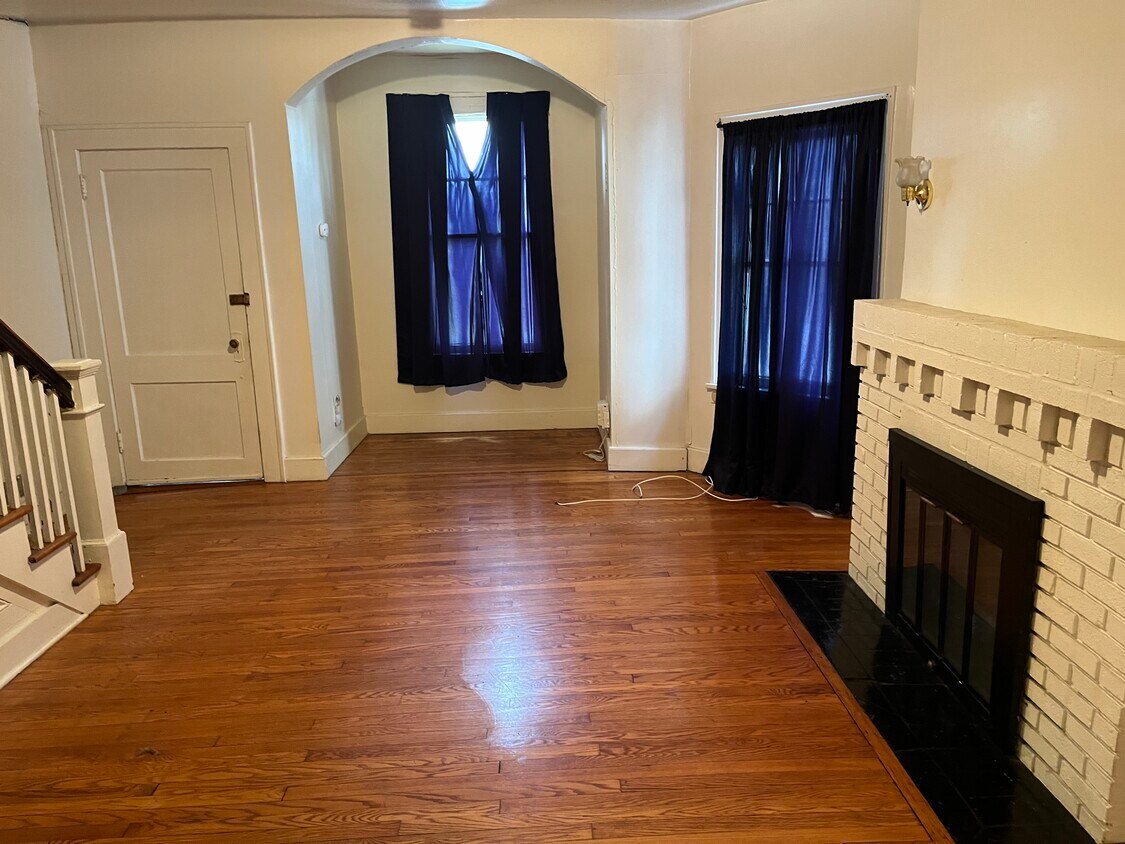 Foto principal - 270 S Cherry St
