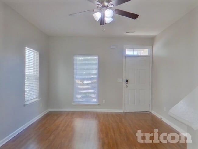 Building Photo - 484 Westmoreland Rd