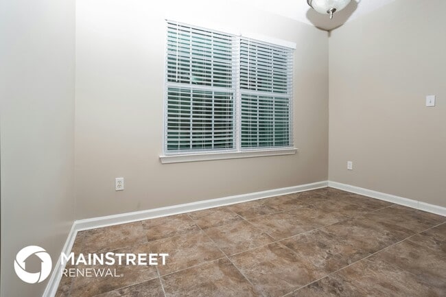 Building Photo - 1012 Ardwick Ct SE