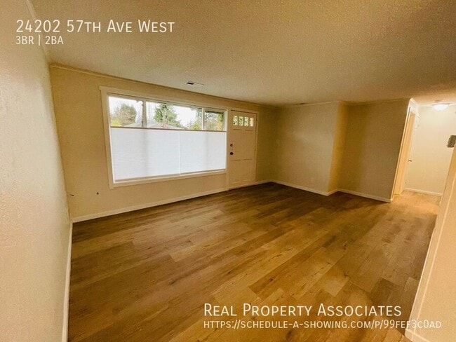 Foto del edificio - 24202 57th Ave W