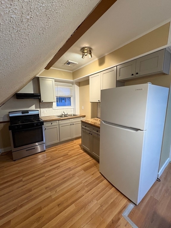 Foto del edificio - 16 Harmony St