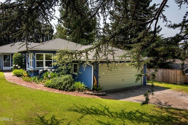 Building Photo - 2924 Santa Rosa Ave