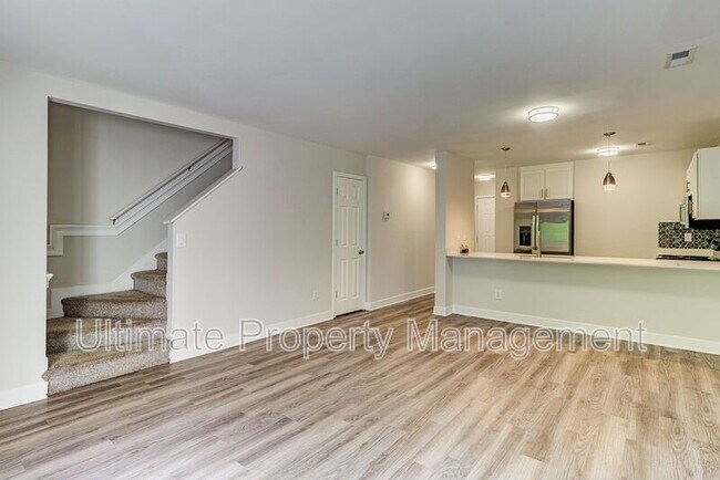 Foto del edificio - 1705 S 41st St