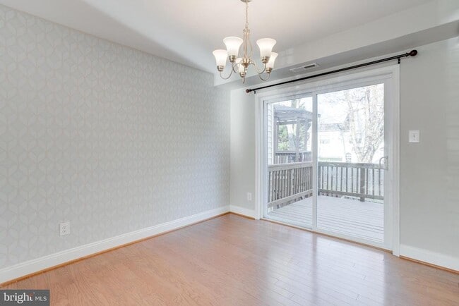 Building Photo - 5312 Anchor Ct