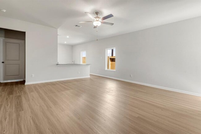 Building Photo - 8208 Burnt Orchid Dr