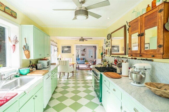 Foto del edificio - 306 6th St