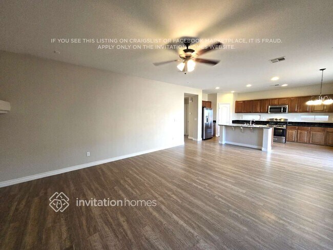 Foto del edificio - 5492 Oatfield St