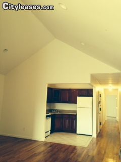Building Photo - 120 Erasmus St