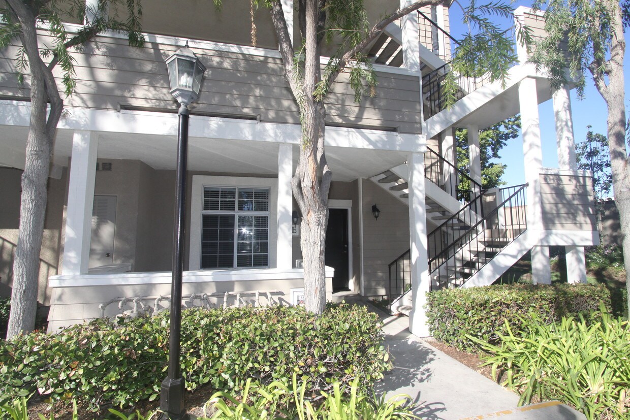 44 Apartments Available for Rent in Aliso Viejo, CA