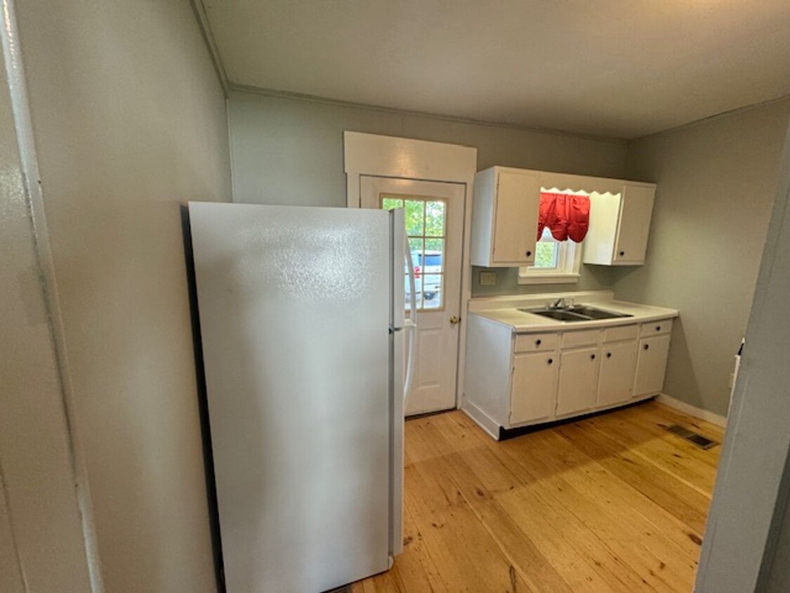 Foto principal - 18 Maple St