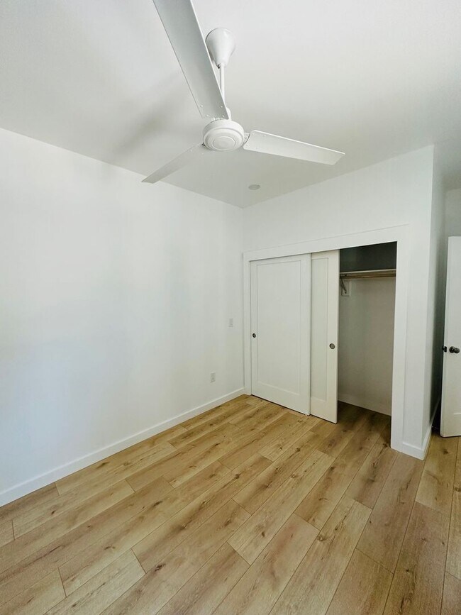 Foto del edificio - Riley St