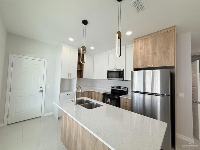 Foto del edificio - 4225 Heron Ave