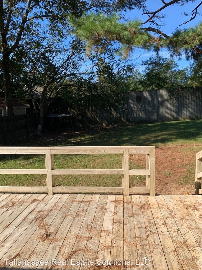 Building Photo - 3 br, 2 bath House - 2628 Byron Circle