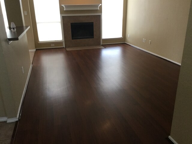 Foto del edificio - 1330 Vireo Ct