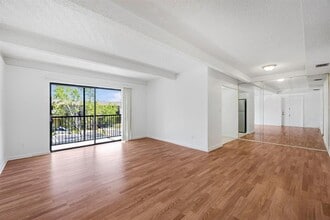 Building Photo - 1325 S Flagler Ave