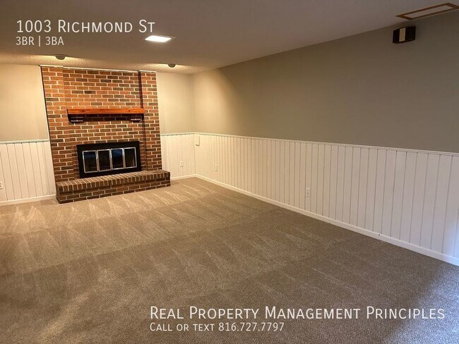 Foto del edificio - Recently Renovated 3 Bed, 3 Bath Raised Ra...