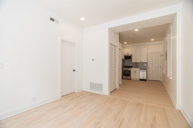 Foto del edificio - 1247 N Cleaver St
