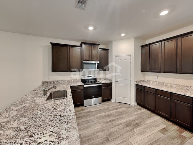 Building Photo - 1126 Treeta Trail