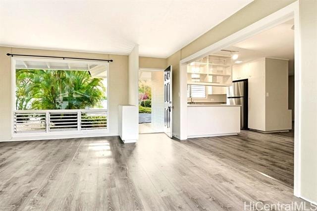 Building Photo - 575 Auwina St