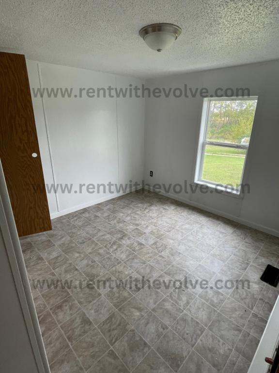 Foto del edificio - 1392 N 200 W