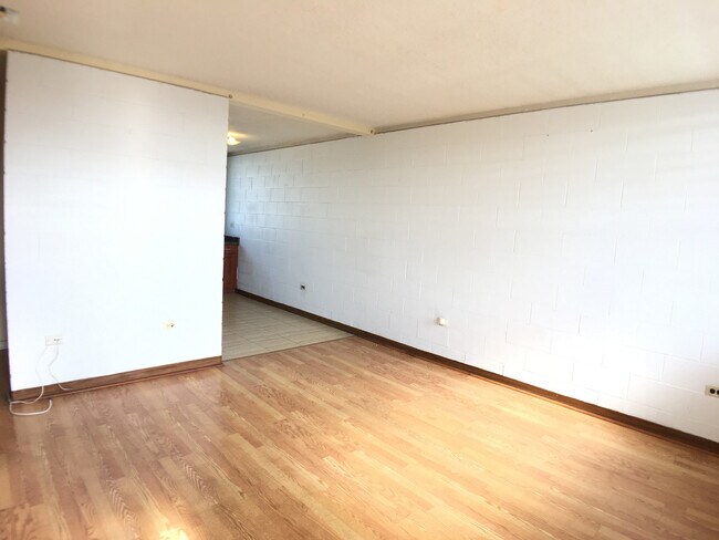 Foto del edificio - 2 bedroom in the harbor vista building